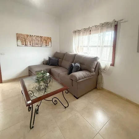 Casa A 50 Metros De La Playa. Supreme Pedro Holiday home *